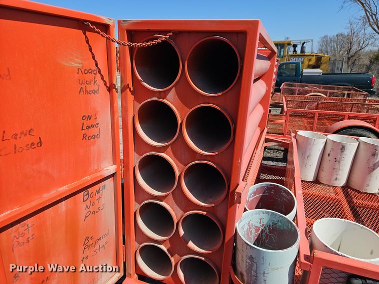 image for item EI8874 2002 Road Hog utility trailer