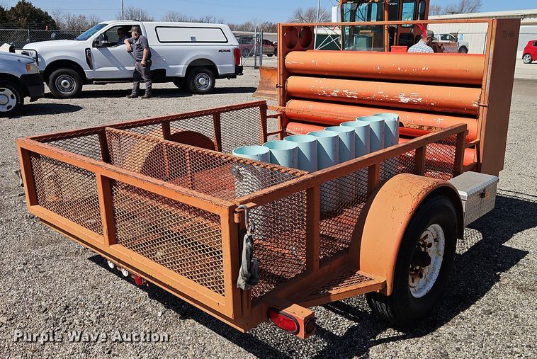 image for item EI8875 2003 King Manufacturing utility trailer