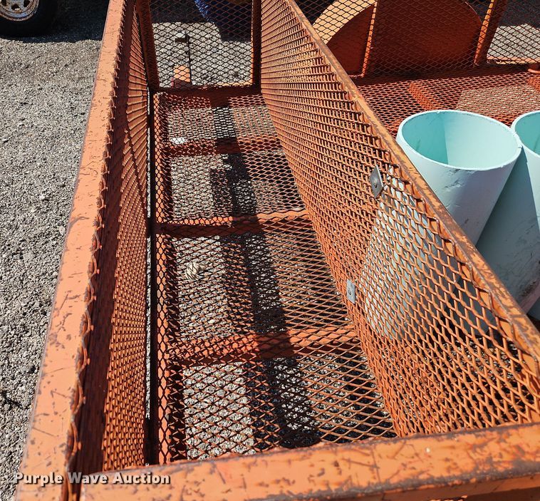 image for item EI8875 2003 King Manufacturing utility trailer