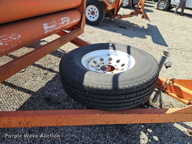 image for item EI8875 2003 King Manufacturing utility trailer