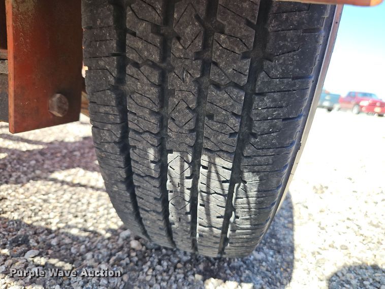 image for item EI8875 2003 King Manufacturing utility trailer