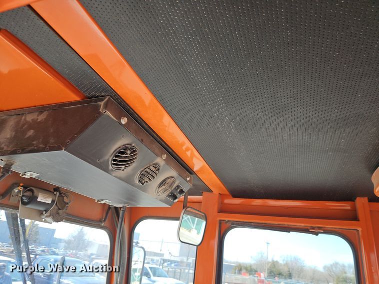 image for item EI8876 2009 Broce Broom RJ 350 broom