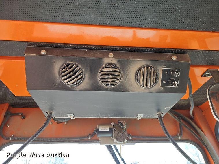 image for item EI8876 2009 Broce Broom RJ 350 broom