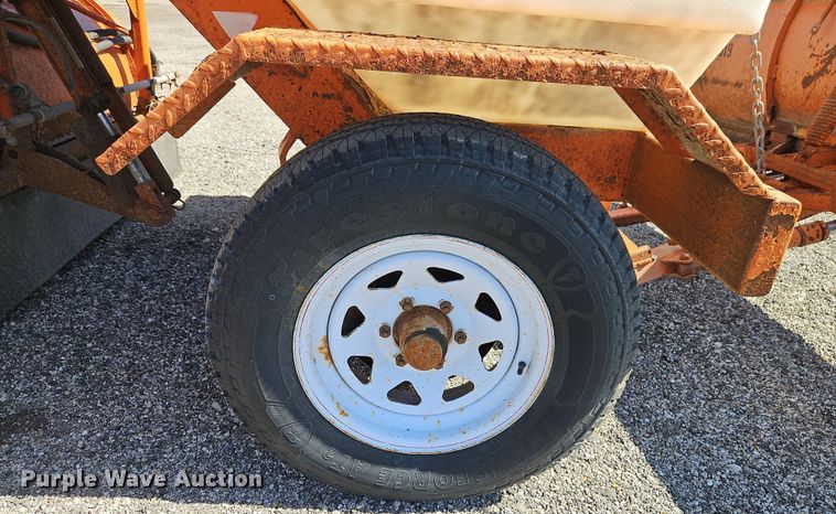 image for item EI8876 2009 Broce Broom RJ 350 broom