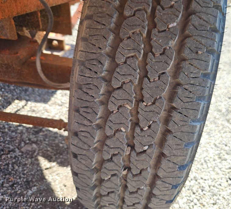 image for item EI8876 2009 Broce Broom RJ 350 broom