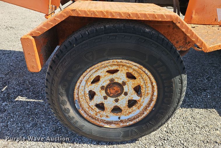 image for item EI8876 2009 Broce Broom RJ 350 broom