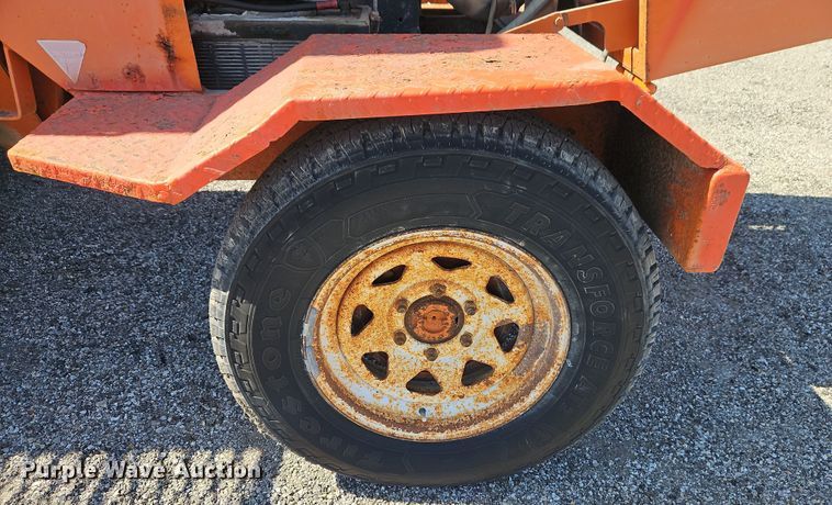 image for item EI8876 2009 Broce Broom RJ 350 broom