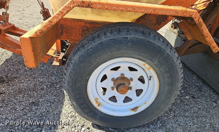 image for item EI8876 2009 Broce Broom RJ 350 broom