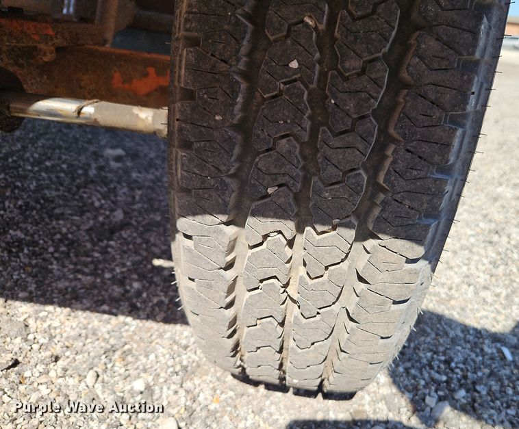 image for item EI8876 2009 Broce Broom RJ 350 broom