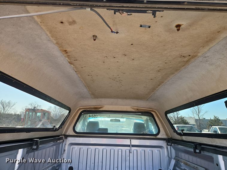 image for item EI8877 2007 Ford F150 XL pickup truck