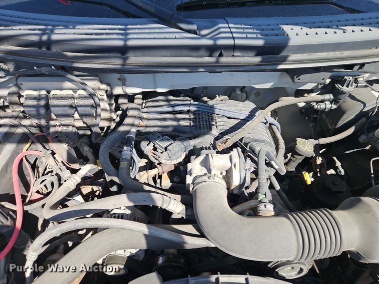 image for item EI8877 2007 Ford F150 XL pickup truck