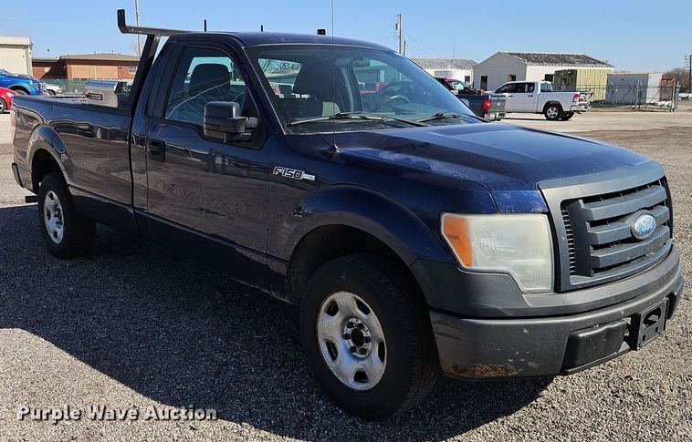 image for item EI8878 2009 Ford F150 XL pickup truck