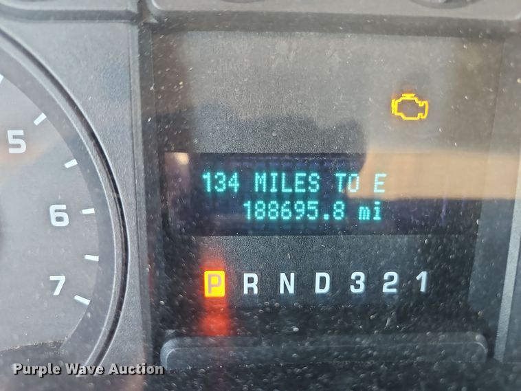 image for item EI8878 2009 Ford F150 XL pickup truck