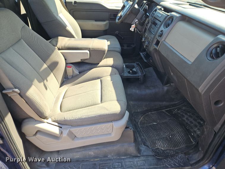 image for item EI8878 2009 Ford F150 XL pickup truck