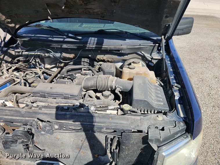 image for item EI8878 2009 Ford F150 XL pickup truck