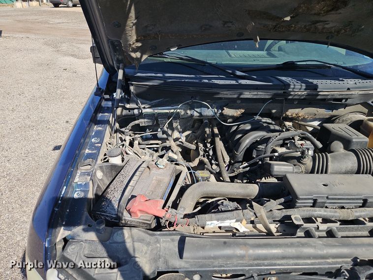 image for item EI8878 2009 Ford F150 XL pickup truck