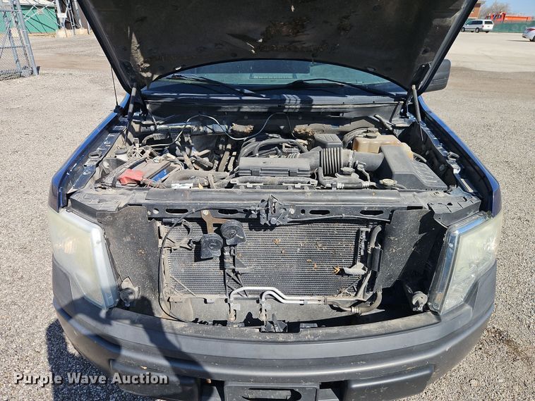 image for item EI8878 2009 Ford F150 XL pickup truck