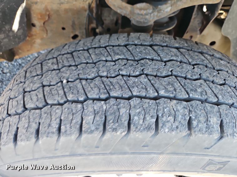 image for item EI8878 2009 Ford F150 XL pickup truck