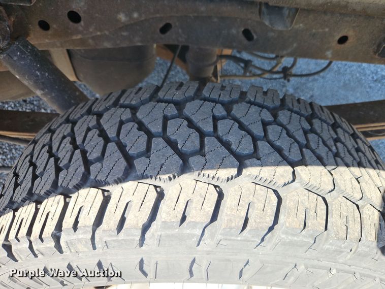 image for item EI8878 2009 Ford F150 XL pickup truck