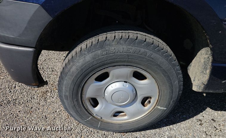 image for item EI8878 2009 Ford F150 XL pickup truck