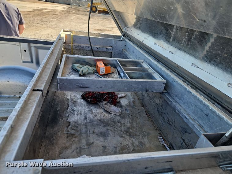 image for item EI8879 2007 Ford F150 XL pickup truck