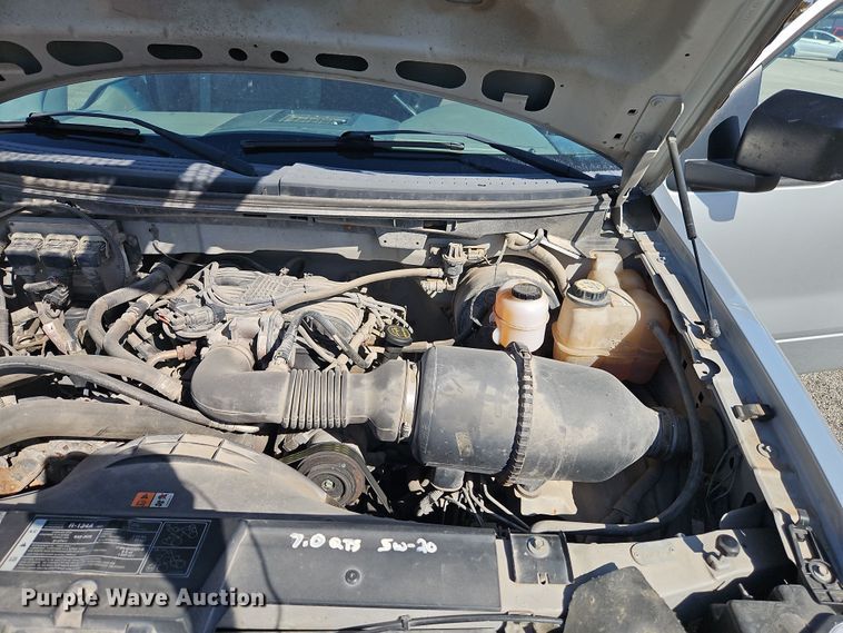 image for item EI8879 2007 Ford F150 XL pickup truck