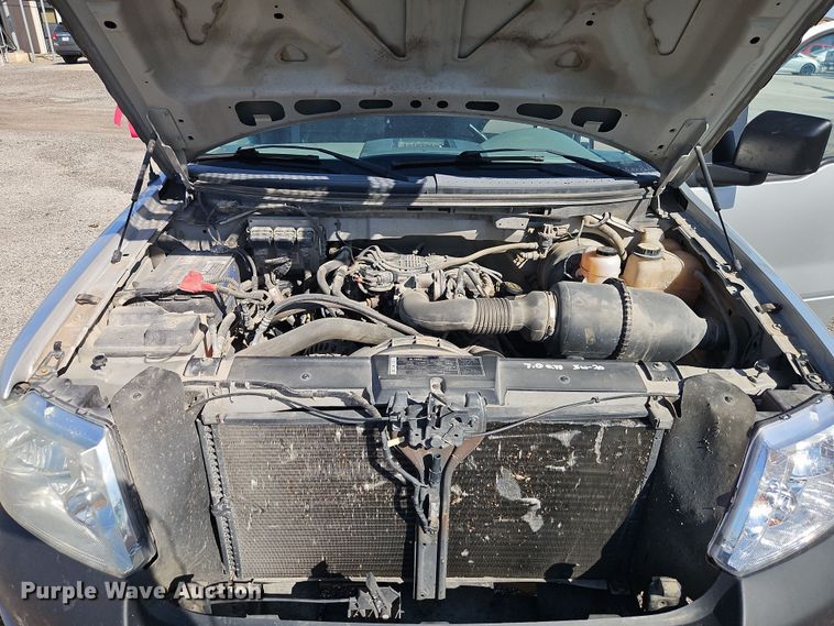 image for item EI8879 2007 Ford F150 XL pickup truck