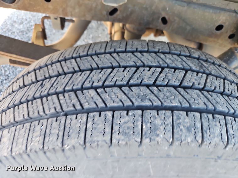 image for item EI8879 2007 Ford F150 XL pickup truck