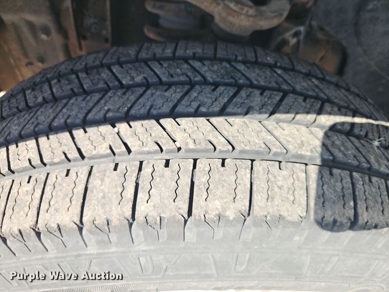 image for item EI8879 2007 Ford F150 XL pickup truck