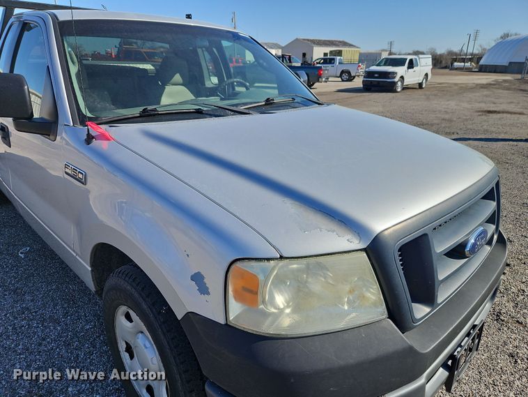 image for item EI8880 2007 Ford F150 XL pickup truck