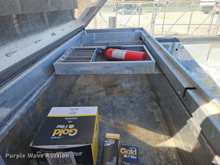 image for item EI8880 2007 Ford F150 XL pickup truck