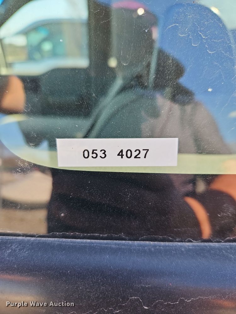 image for item EI8880 2007 Ford F150 XL pickup truck