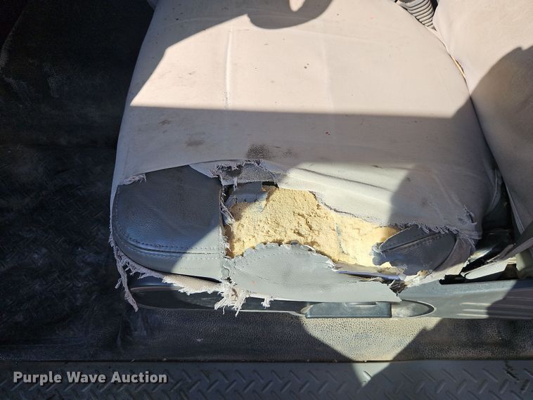 image for item EI8880 2007 Ford F150 XL pickup truck