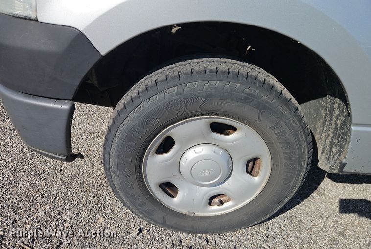 image for item EI8880 2007 Ford F150 XL pickup truck