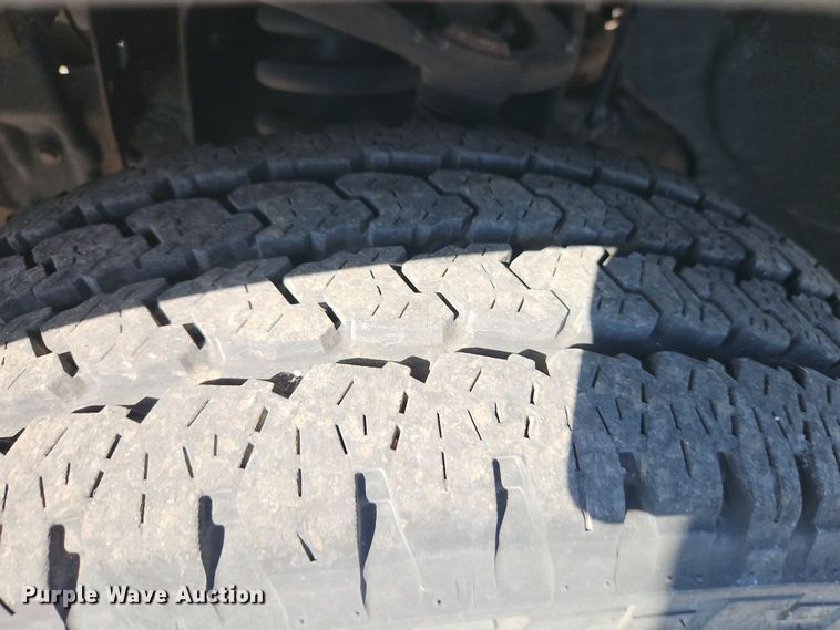 image for item EI8880 2007 Ford F150 XL pickup truck