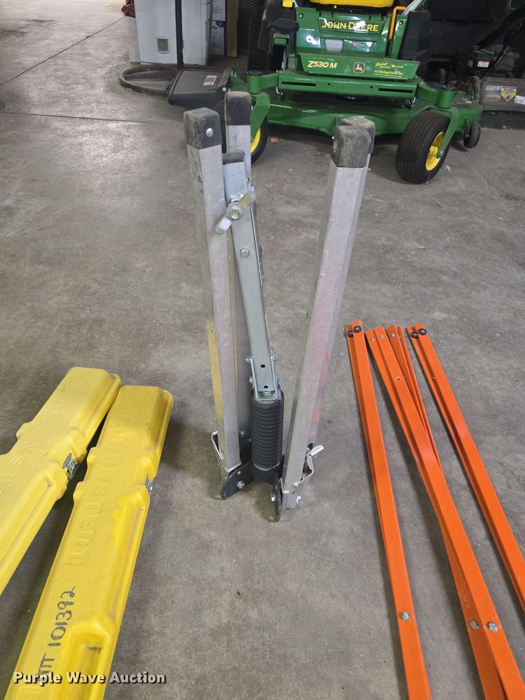 image for item EK5099 Survey equipment