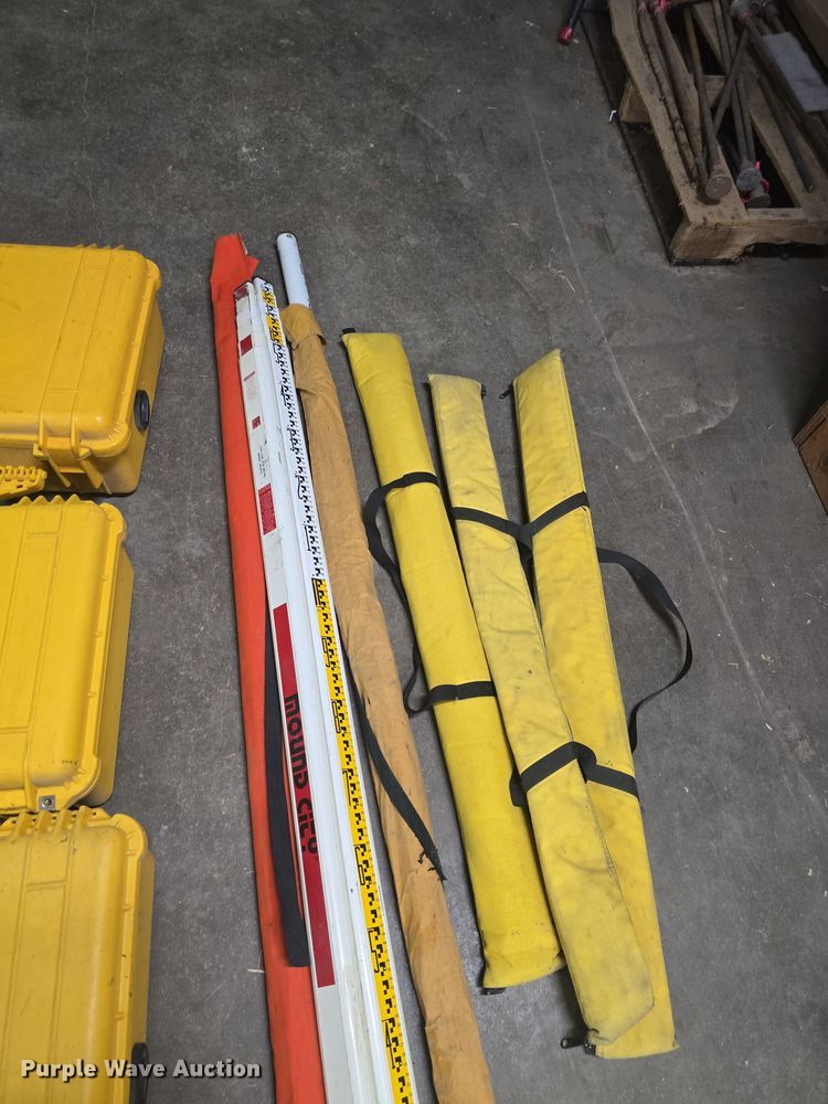 image for item EK5099 Survey equipment