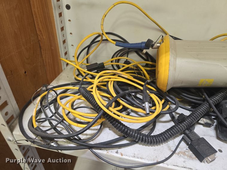 image for item EK5099 Survey equipment