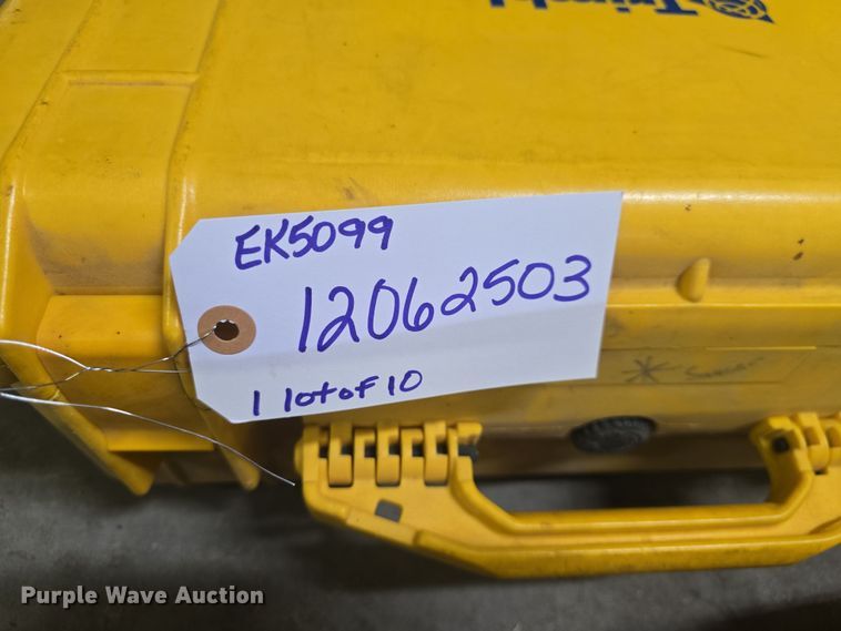 image for item EK5099 Survey equipment