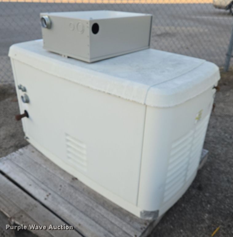 image for item EN8712 Generac G0062450 generator