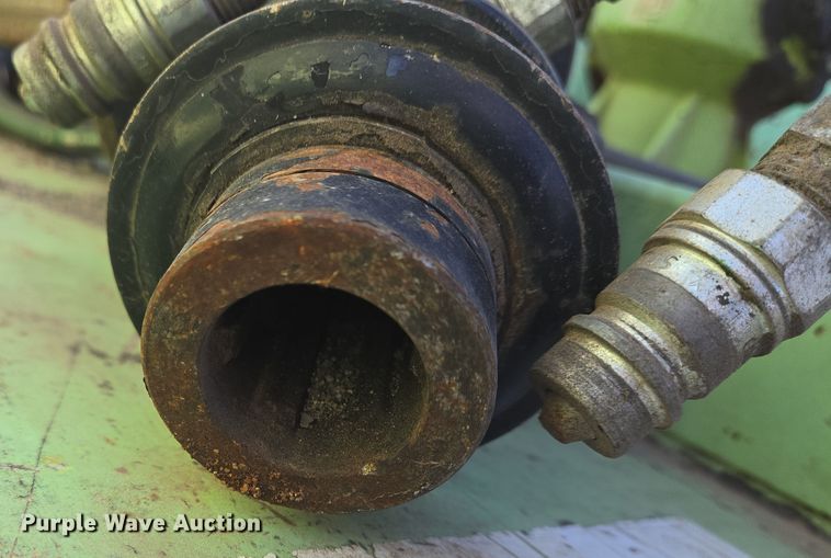 image for item EN8713 2007 Schulte XH1500 batwing rotary mower