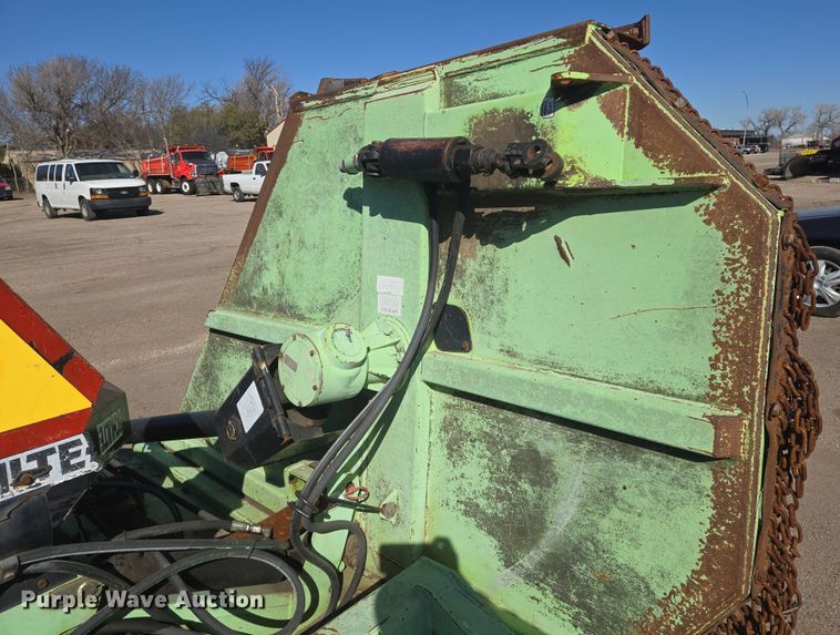 image for item EN8713 2007 Schulte XH1500 batwing rotary mower