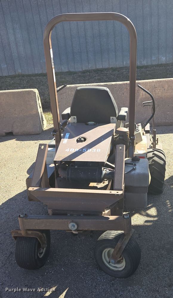 image for item EN8714 Grasshopper 721D ZTR lawn mower