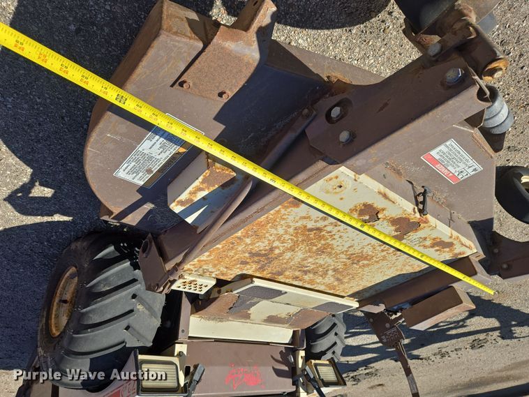 image for item EN8714 Grasshopper 721D ZTR lawn mower