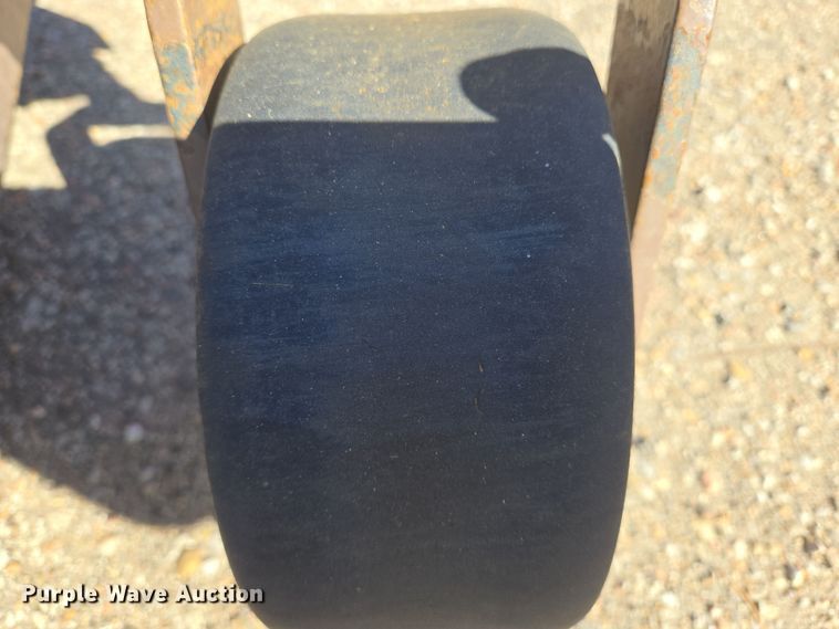 image for item EN8714 Grasshopper 721D ZTR lawn mower