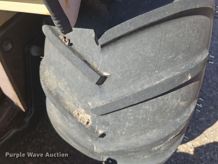 image for item EN8714 Grasshopper 721D ZTR lawn mower