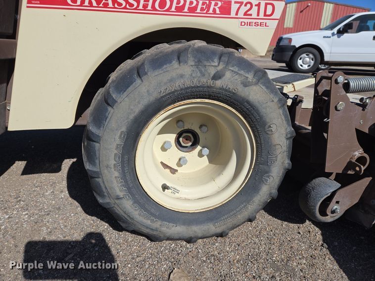 image for item EN8715 2008 Grasshopper 721D ZTR lawn mower