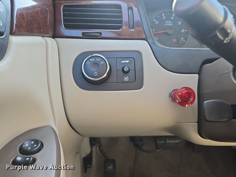 image for item EN8717 2008 Chevrolet  Impala 