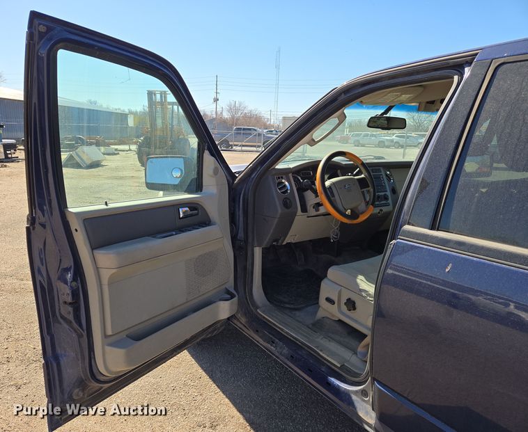 image for item EN8719 2009 Ford Expedition  SUV