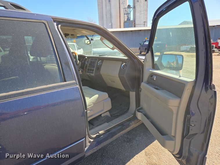 image for item EN8719 2009 Ford Expedition  SUV